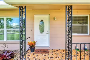1317 Fir Ave, Venice, FL 34285 - Photo 8