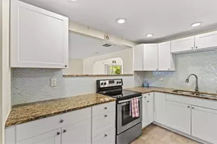 1317 Fir Ave, Venice, FL 34285 - Photo 6