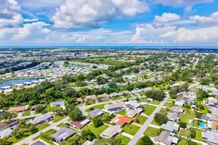 1317 Fir Ave, Venice, FL 34285 - Photo 60