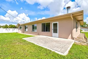 1317 Fir Ave, Venice, FL 34285 - Photo 42