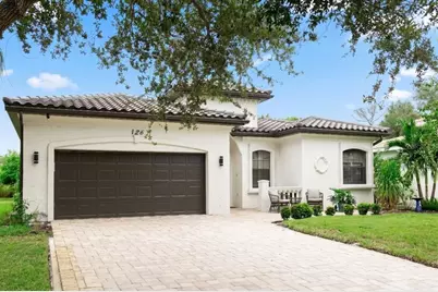 126 Rio Terra, Venice, FL 34285 - Photo 4