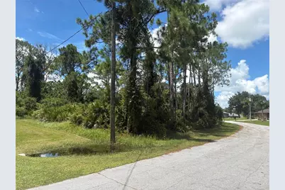 N Renault Cir, North Port, FL 34291 - Photo 4