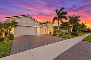 20272 Bandera Pl, Venice, FL 34293 - Photo 2