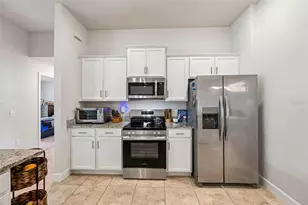 2718 N Chamberlain Blvd, North Port, FL 34286 - Photo 10