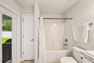 2718 N Chamberlain Blvd, North Port, FL 34286 - Photo 18