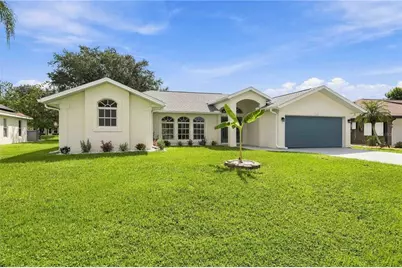 122 Valdiva Street, Punta Gorda, FL 33983 - Photo 2