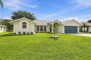 122 Valdiva St, Punta Gorda, FL 33983 - Photo 2