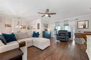 2828 Gulf Gate Dr, Sarasota, FL 34231 - Photo 6