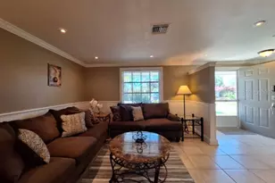 695 Alligator Dr, Venice, FL 34293 - Photo 2