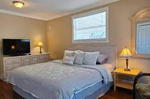 695 Alligator Dr, Venice, FL 34293 - Photo 6