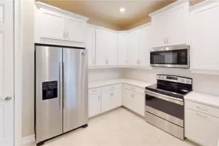 139 Ibiza Loop, Venice, FL 34292 - Photo 4