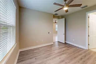 139 Ibiza Loop, Venice, FL 34292 - Photo 8