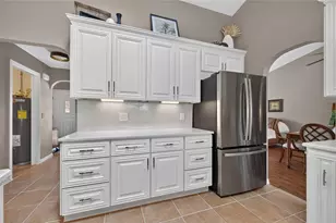 156 Hourglass Dr, Venice, FL 34293 - Photo 18