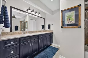 156 Hourglass Dr, Venice, FL 34293 - Photo 40