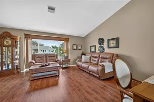 156 Hourglass Dr, Venice, FL 34293 - Photo 10