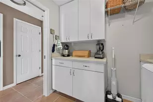 156 Hourglass Dr, Venice, FL 34293 - Photo 54