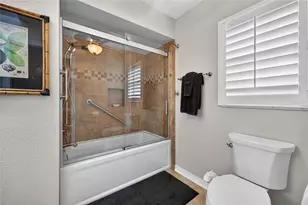 156 Hourglass Dr, Venice, FL 34293 - Photo 42