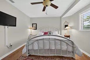 156 Hourglass Dr, Venice, FL 34293 - Photo 44