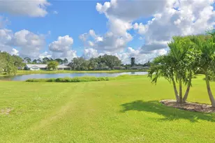 3286 Meadow Run Cir, Venice, FL 34293 - Photo 38