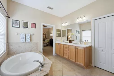 11347 Dancing River Drive, Venice, FL 34292 - Photo 32