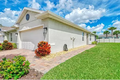 16081 Bridle Ridge St Street, Port Charlotte, FL 33953 - Photo 4