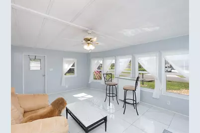 2754 Tanager Lane, Englewood, FL 34224 - Photo 6