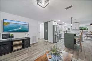 852 Acadia Rd, Venice, FL 34293 - Photo 6