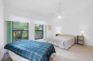 311 Pembroke Ln N, Venice, FL 34293 - Photo 26