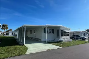 423 Cervina Dr, Venice, FL 34285 - Photo 1