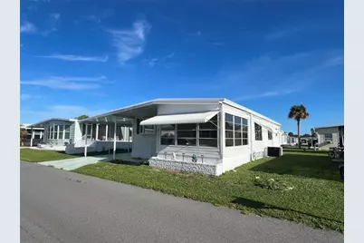 423 Cervina Drive, Venice, FL 34285 - Photo 2
