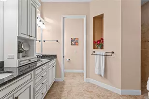 1632 Lancashire Dr, Venice, FL 34293 - Photo 34