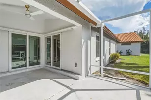 924 Harbor Town Dr, Venice, FL 34292 - Photo 32