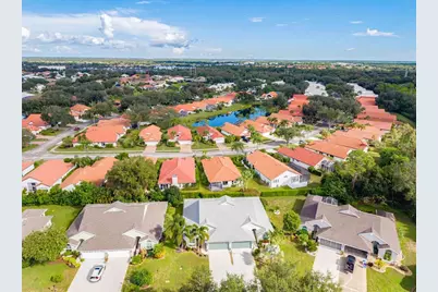 924 Harbor Town Drive, Venice, FL 34292 - Photo 34