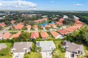 924 Harbor Town Dr, Venice, FL 34292 - Photo 34