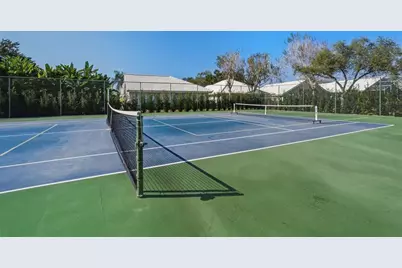 924 Harbor Town Drive, Venice, FL 34292 - Photo 46