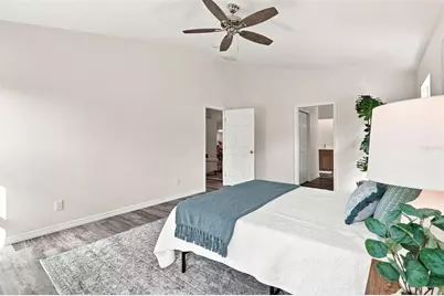 924 Harbor Town Drive, Venice, FL 34292 - Photo 20