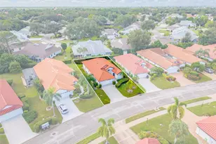 924 Harbor Town Dr, Venice, FL 34292 - Photo 40