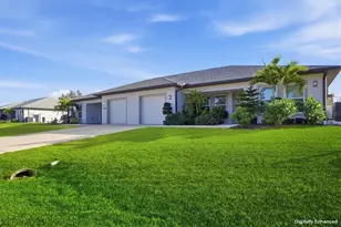 12025 Saragossa Ln, North Port, FL 34287 - Photo 4
