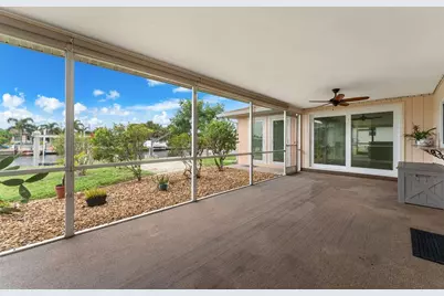 21129 Edgewater Drive, Port Charlotte, FL 33952 - Photo 14