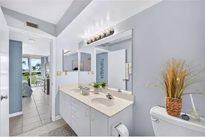 6021 Bahia Del Mar Circle #137, Saint Petersburg, FL 33715 - Photo 22