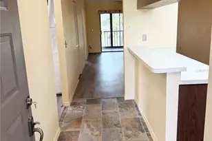 937 Capri Isles Blvd, Venice, FL 34292 - Photo 4