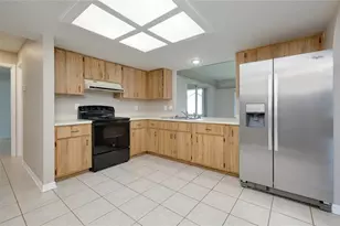 21300 Washburn Ave, Port Charlotte, FL 33952 - Photo 12