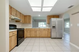 21300 Washburn Ave, Port Charlotte, FL 33952 - Photo 14