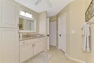 1568 Waterford Dr, Venice, FL 34292 - Photo 48