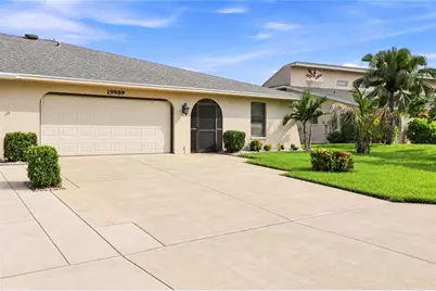 19989 Petrucka Circle N, Lehigh Acres, FL 33936 - Photo 4