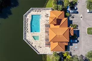 7702 Lake Vista Ct, Lakewood Ranch, FL 34202 - Photo 4