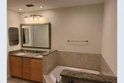7702 Lake Vista Court #303, Lakewood Ranch, FL 34202 - Photo 26
