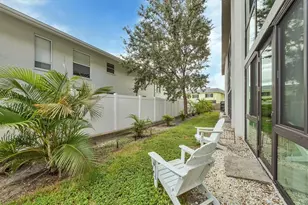 116 Vista Hermosa Cir, Sarasota, FL 34242 - Photo 22