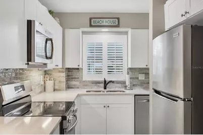 116 Vista Hermosa Circle #108C, Sarasota, FL 34242 - Photo 10