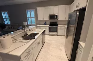 10393 Crooked Crk Dr, Venice, FL 34293 - Photo 4